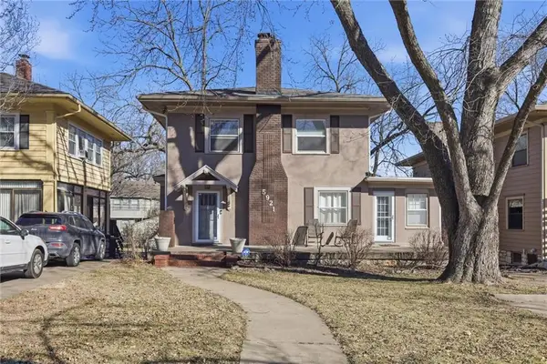 5921 Wornall Road, Kansas City, MO 64113