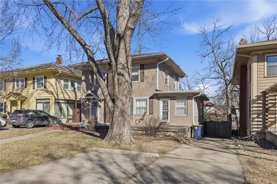 5921 Wornall Road, Kansas City, MO 64113 - #2