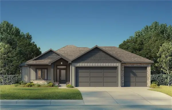 337 W 25th Street, Eudora, KS 66025