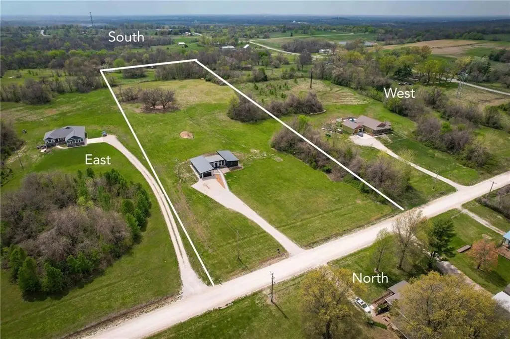 25915 E 267 Street, Harrisonville, MO 64701 - #1