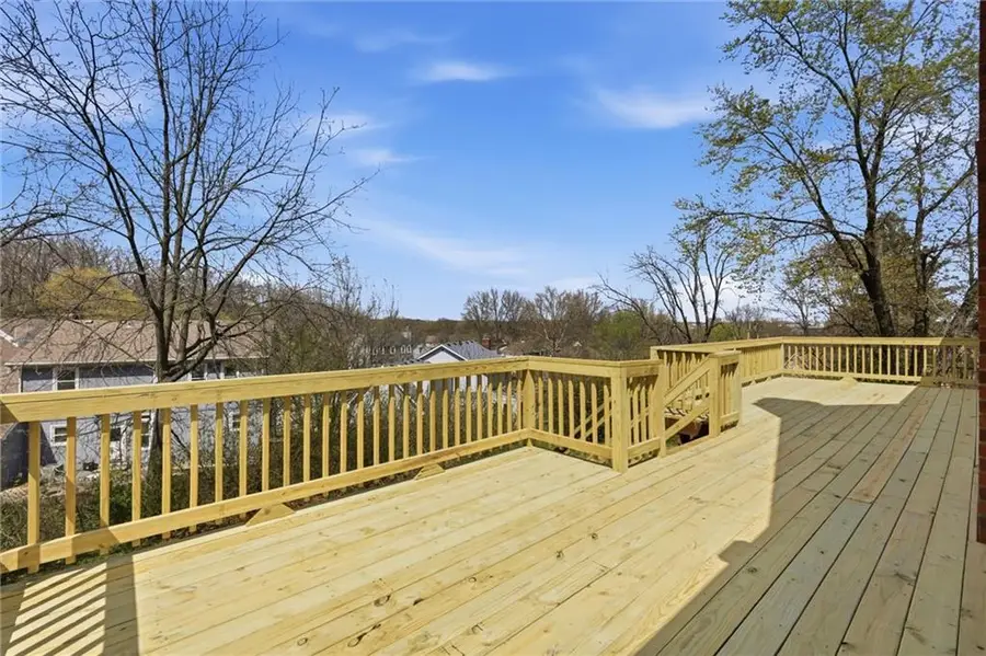 1206 Campbell Street, Liberty, MO 64068 - #2