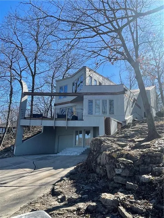 125 Lakeshore Drive, Lake Quivira, KS 66217 - #1