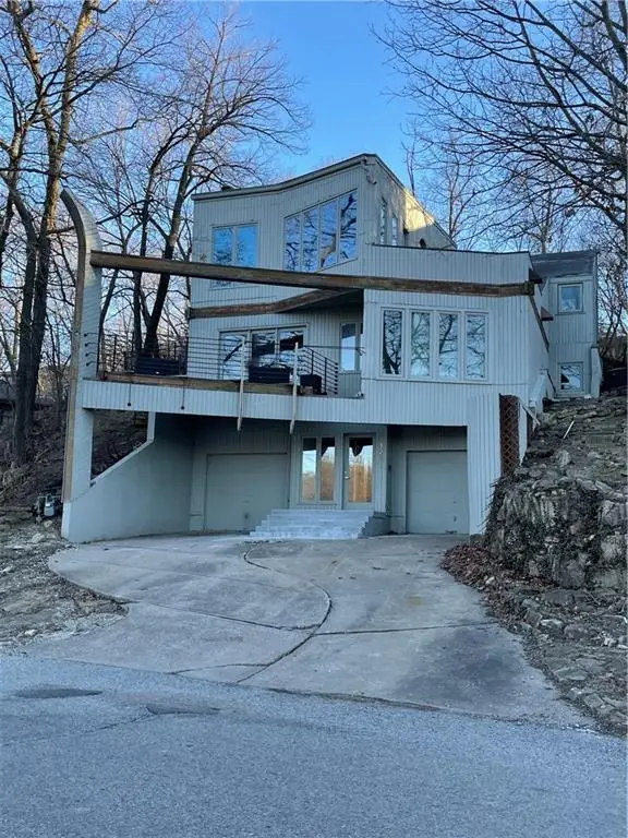 125 Lakeshore Drive, Lake Quivira, KS 66217 - #2