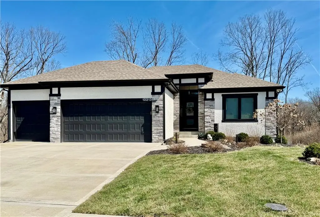 12213 N Virginia Avenue, Kansas City, MO 64165 - #1