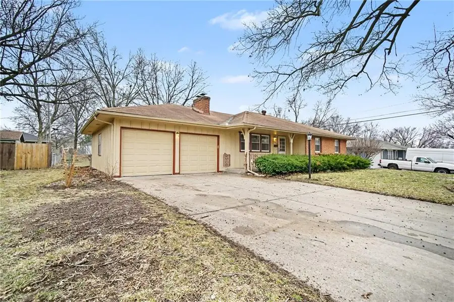 4933 S Grand Avenue, Independence, MO 64055 - #2