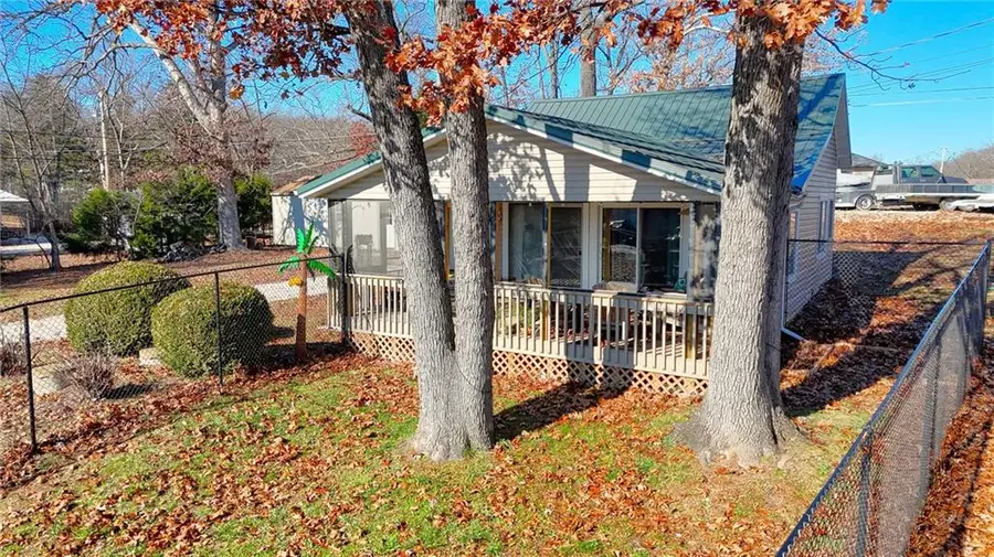 267 Long Acres Drive, Sunrise Beach, MO 65079 - #2