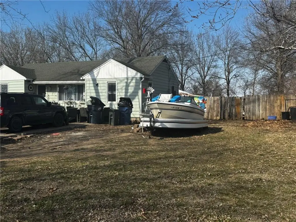 512 Atchison Street, Oskaloosa, KS 66066 - #1