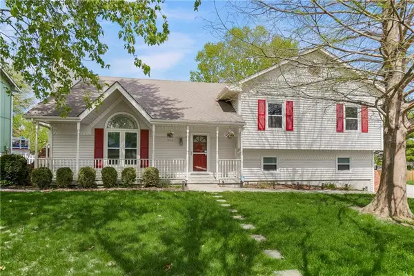 960 Ellis Street, Liberty, MO 64068