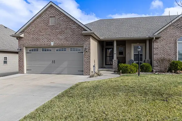 4403 Stonebridge Drive W, St Joseph, MO 64505