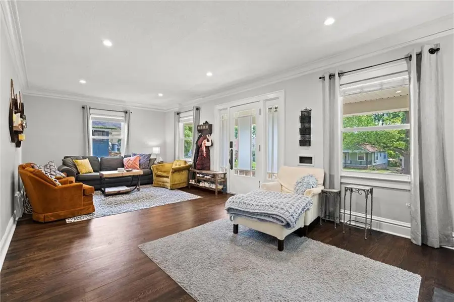 5518 Virginia Avenue, Kansas City, MO 64110 - #3