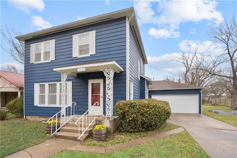 1018 N 12th Street, Independence, KS 67301 - #2