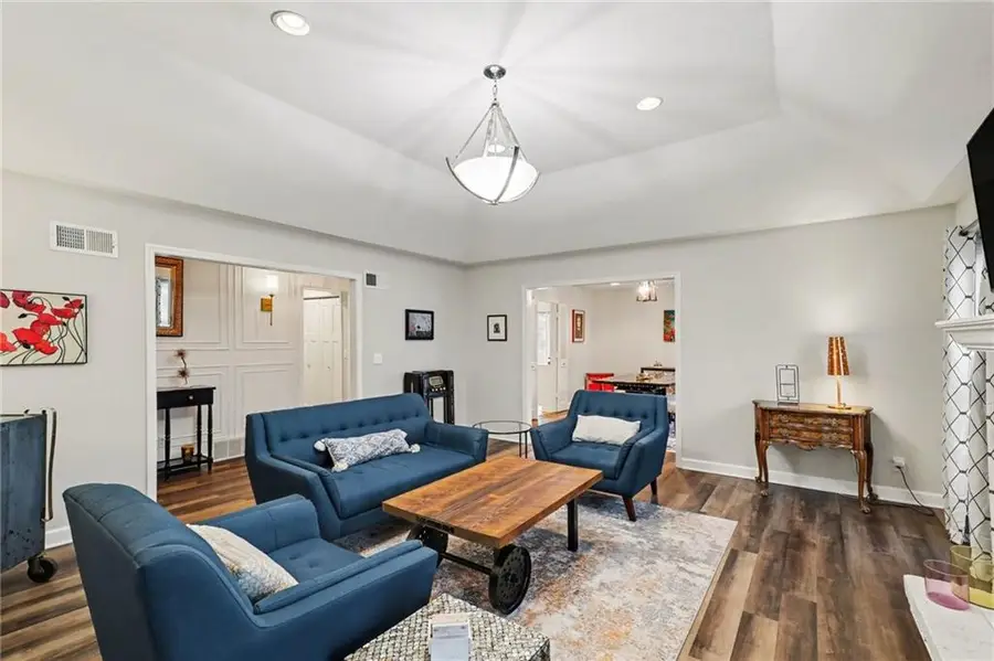 8721 Riggs Lane, Overland Park, KS 66212 - #3