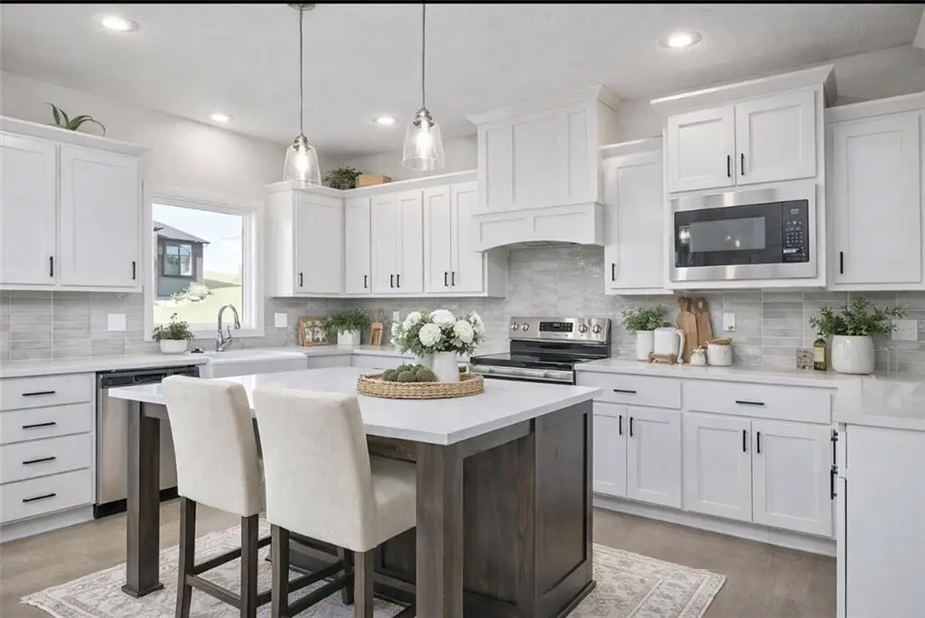 6100 Barth Road, Shawnee, KS 66226 - #1