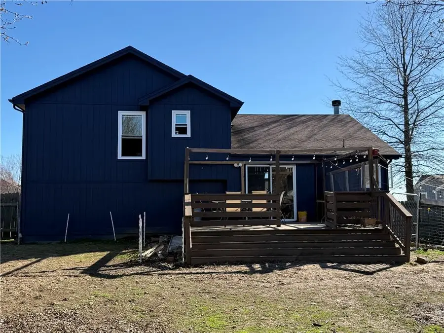 104 Spinnaker Drive, Smithville, MO 64089 - #2