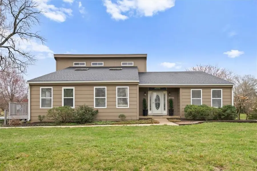 20145 W 119th Street, Olathe, KS 66061 - #2