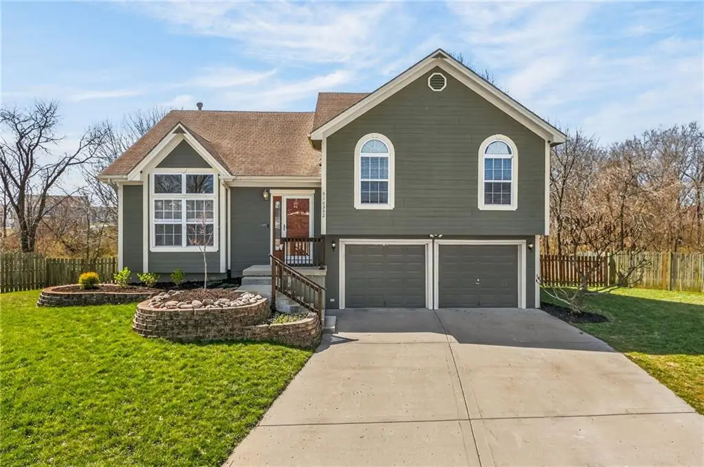 10502 N Wallace Avenue, Kansas City, MO 64157 - #1