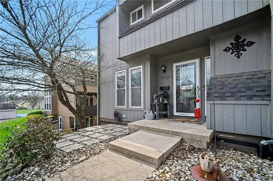 10016 N Cherry Drive, Kansas City, MO 64155 - #2