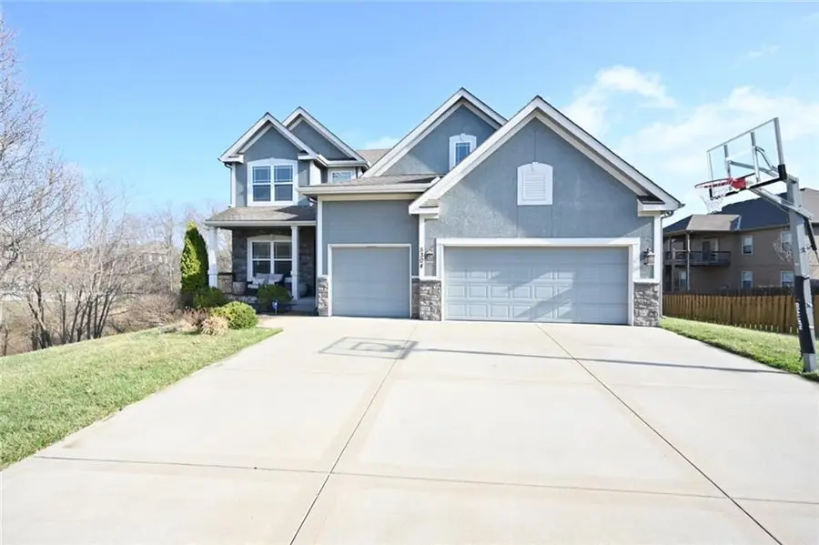 5304 NW 93rd Street, Kansas City, MO 64154 - #3