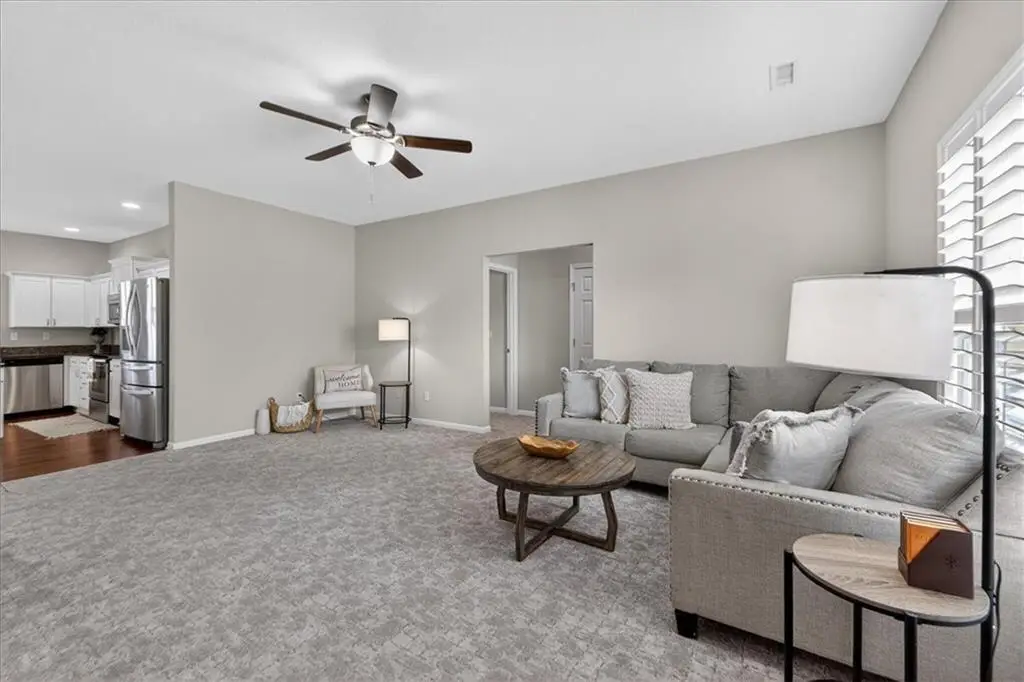 658 NE 66th Street, Gladstone, MO 64118 - #1