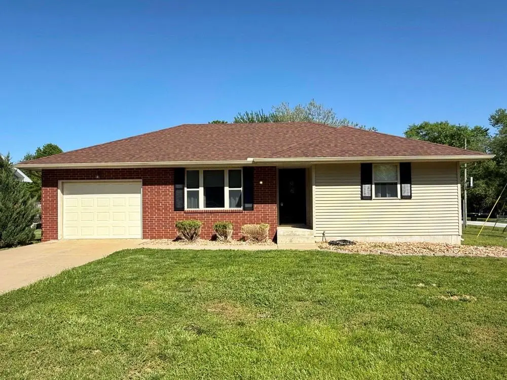 1409 Schrock Drive, El Dorado Springs, MO 64744 - #1