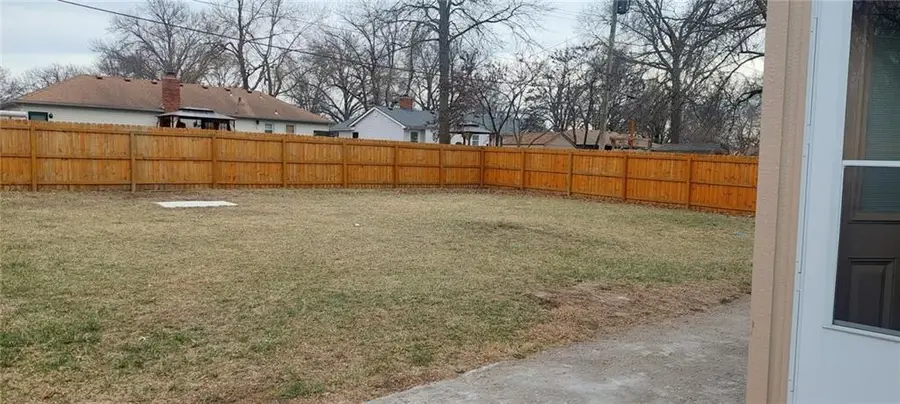 1051 W Ashbury Street, Olathe, KS 66061 - #3