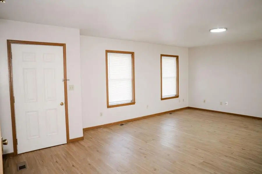 102 Steuben Court, Erie, KS 66733 - #2