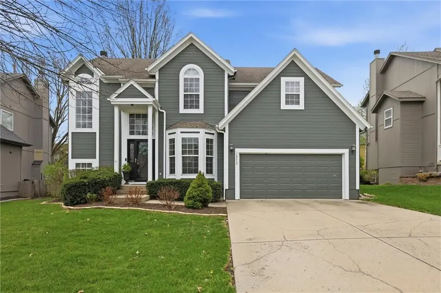 14573 W 152nd Street, Olathe, KS 66062 - #2