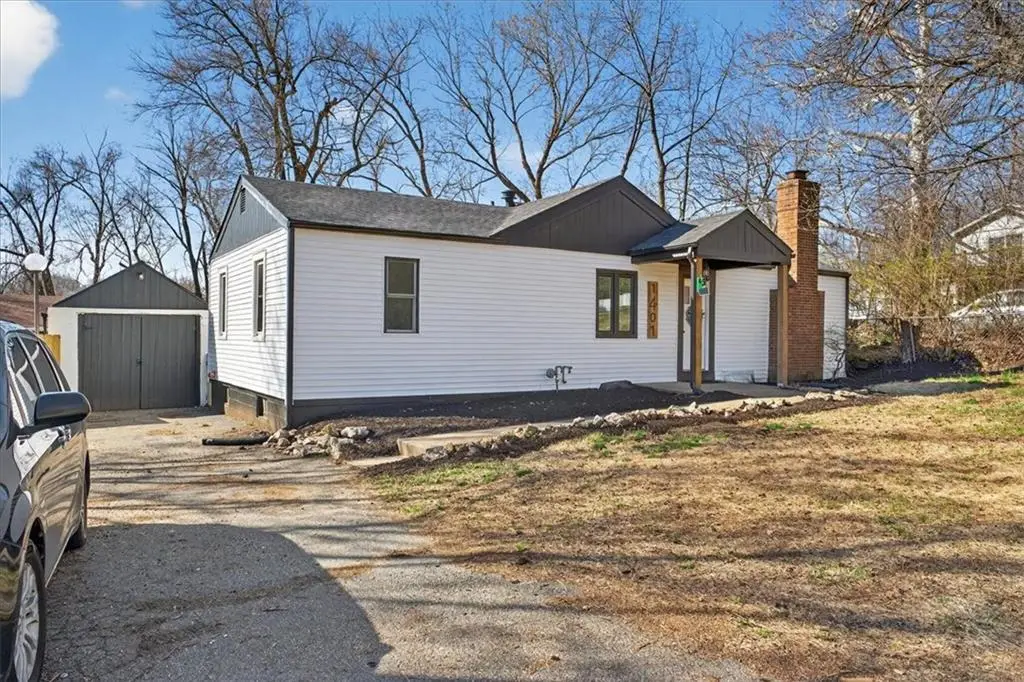 7401 E 102nd Street, Kansas City, MO 64134 - #1