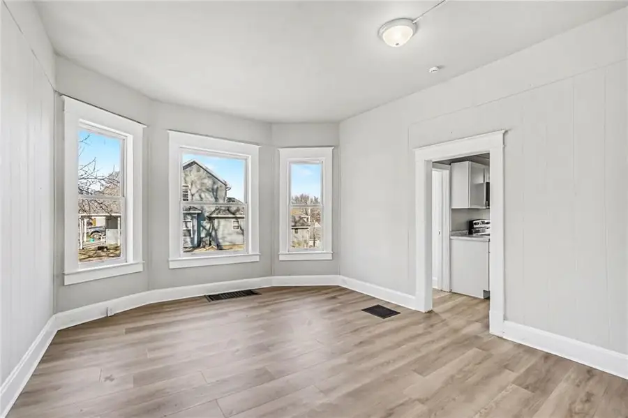 501 Blake Street, Saint Joseph, MO 64504 - #3