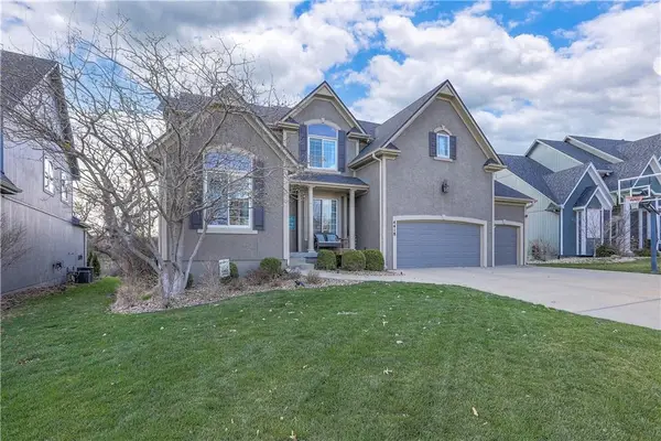 4418 Silverheel Street, Shawnee, KS 66226