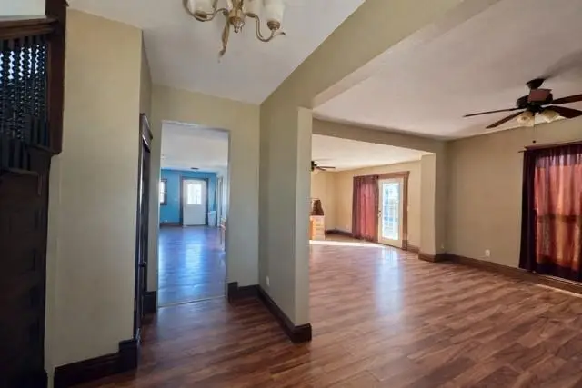 802 Sycamore Street, Humboldt, KS 66748 - #3