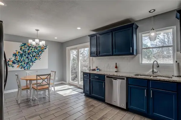 7917 E 117th Street, Kansas City, MO 64134