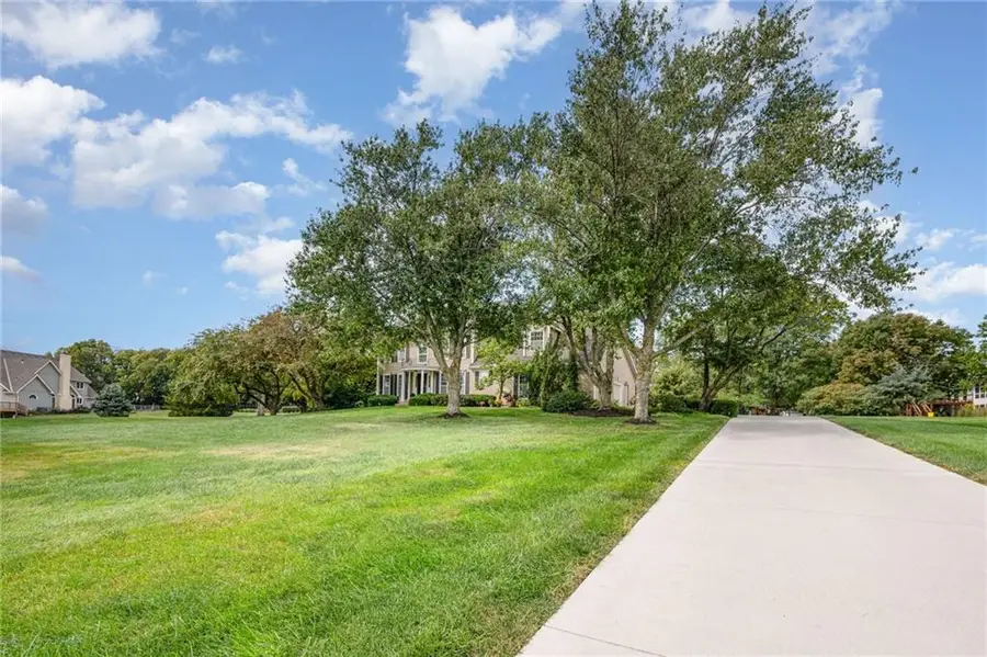 16970 Grandview Street, Overland Park, KS 66085 - #3