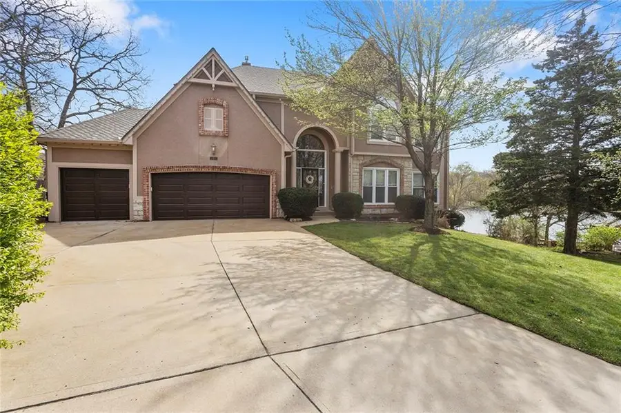 14116 W 56th Court, Shawnee, KS 66216 - #3