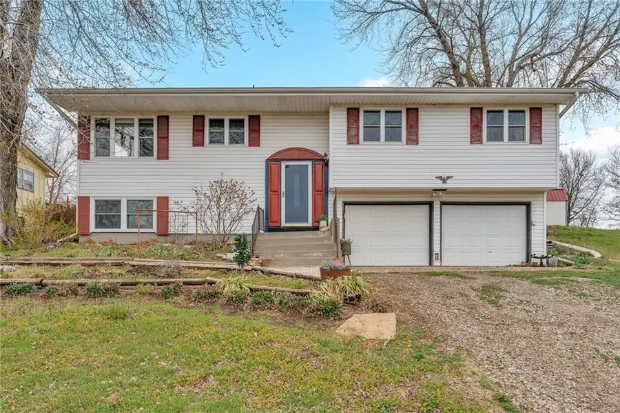 7700 Trail Road, Meriden, KS 66512 - #2