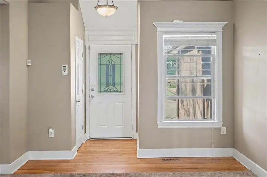 826 E 14th Terrace, Eudora, KS 66025 - #3