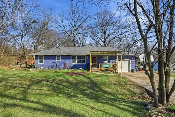 4709 NW Gleason Road, Kansas City, MO 64151