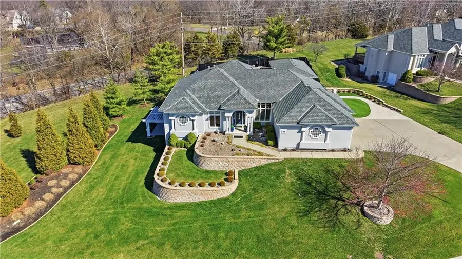 1608 NW Sunridge Drive, Blue Springs, MO 64015 - #2