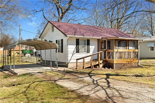 208 W Park Street, Rich Hill, MO 64779