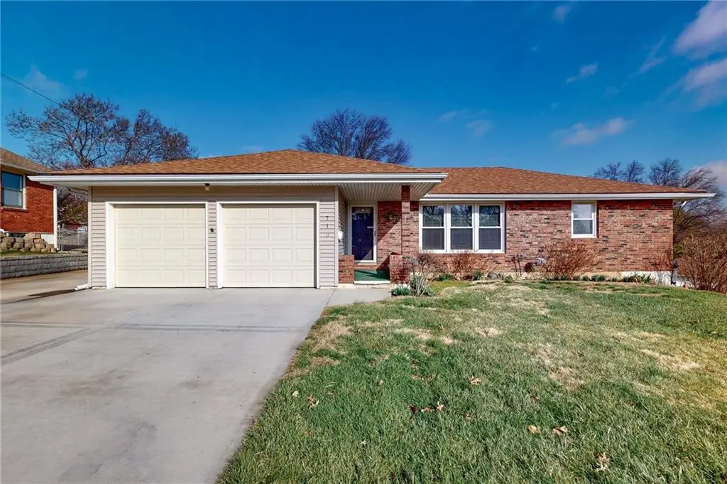 710 N Arapaho Street, Independence, MO 64056 - #1