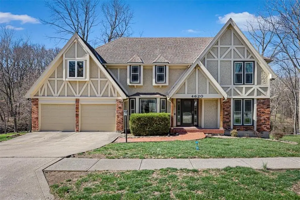 4620 Normandy Lane, Kansas City, MO 64116 - #1