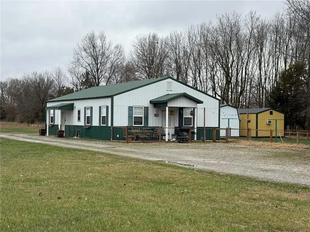 500 S Missouri Street, Green Ridge, MO 65332 - #1