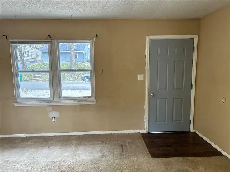 4817 Vista Street, Kansas City, KS 66106 - #2