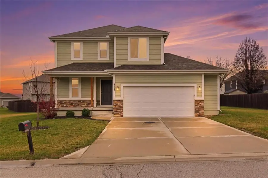 9712 E 220th Street, Peculiar, MO 64078 - #2