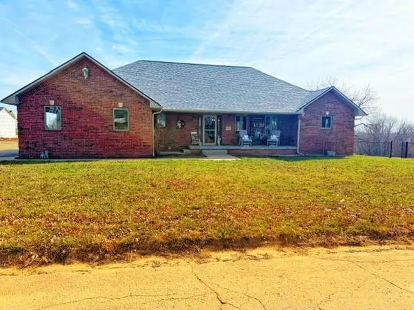 1516 Nebraska Street, Mound City, MO 64470