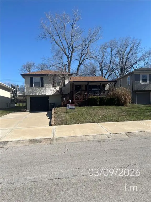 4821 N Tullis Drive, Kansas City, MO 64119 - #1