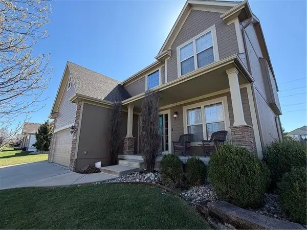 1329 SW Merryman Drive, Lee's Summit, MO 64082