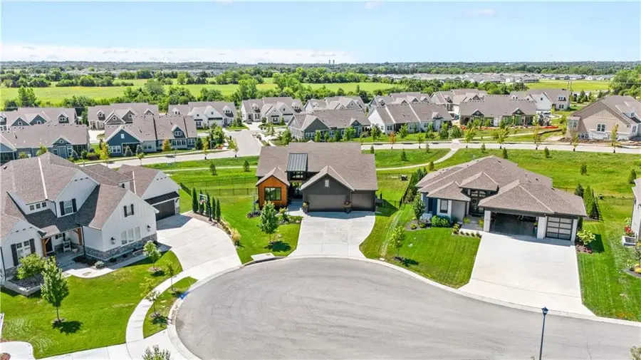 17420 Crystal Street, Overland Park, KS 66221 - #2