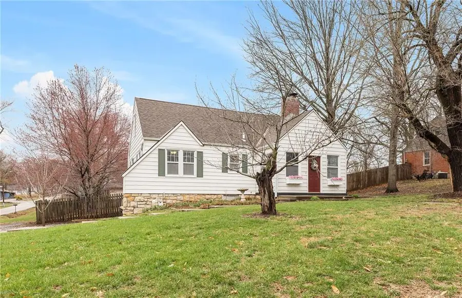 2 NE 81st Street, Kansas City, MO 64118 - #3