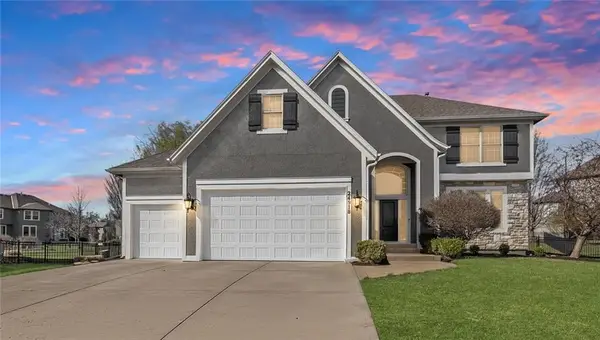 24918 W 92nd Street, Lenexa, KS 66227